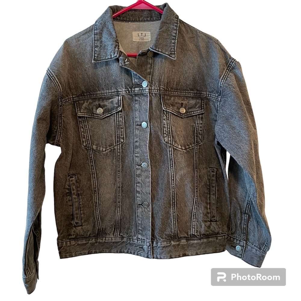 Men’s  black denim jacket